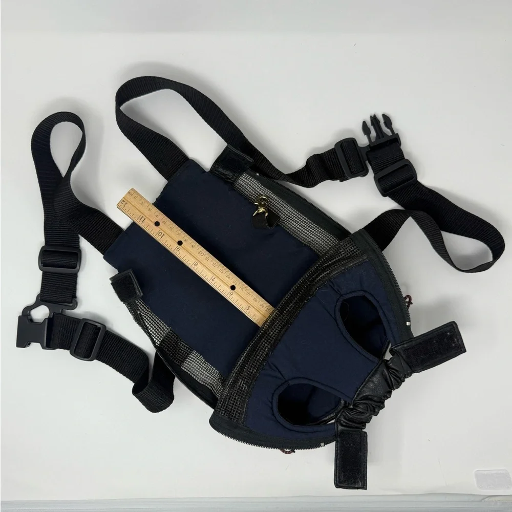 Pet Backpack Carrier. Zip & Velcro Closures. Inside Safety Hook. Adjustable.